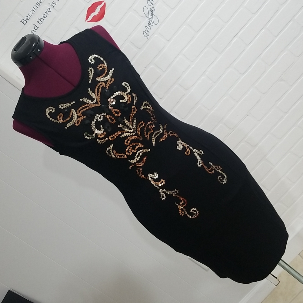Mini Black Body Flirt fitted dress with sequins. Made in Turkey.